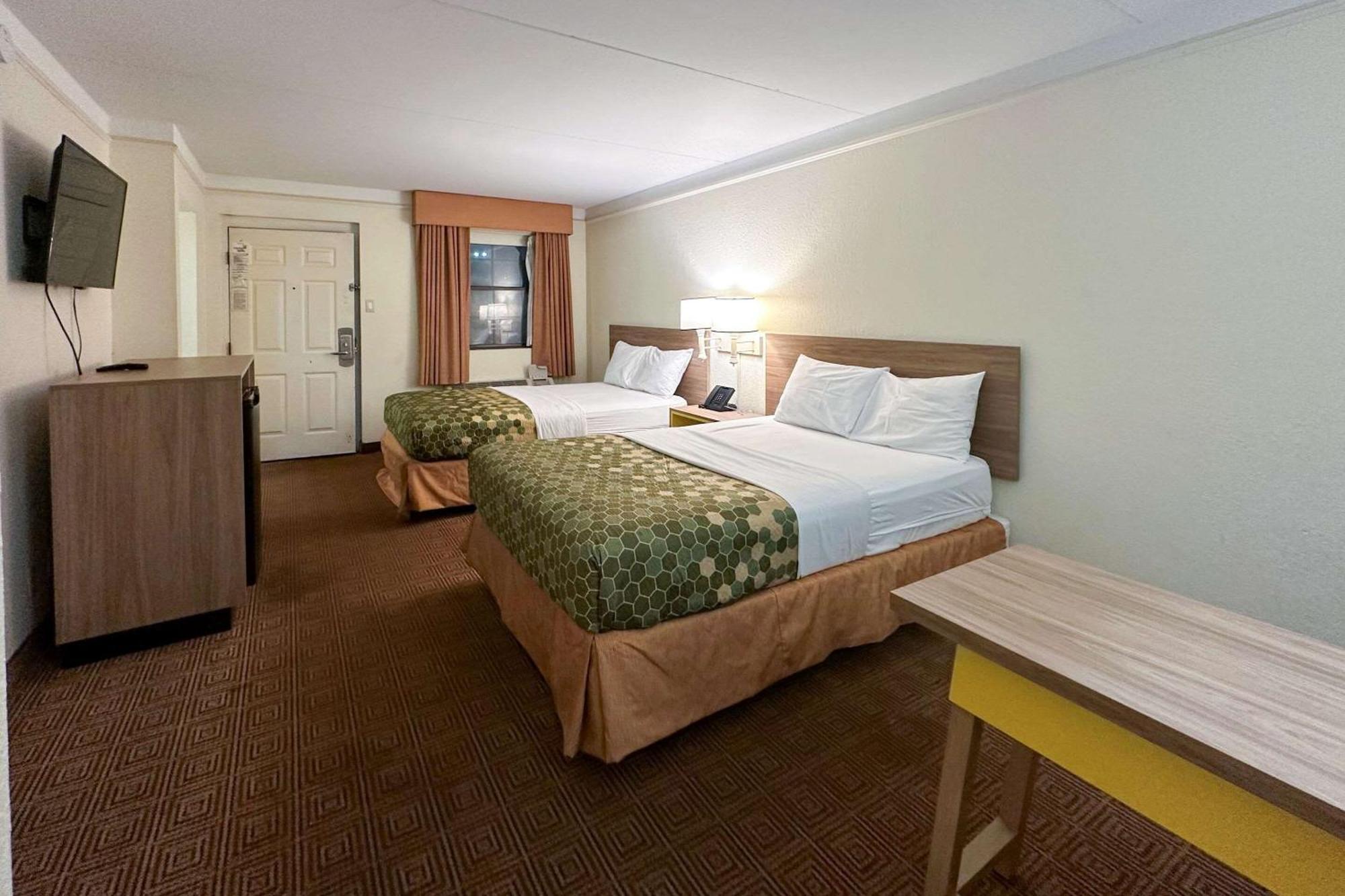Days Inn By Wyndham Augusta Washington Rd Buitenkant foto